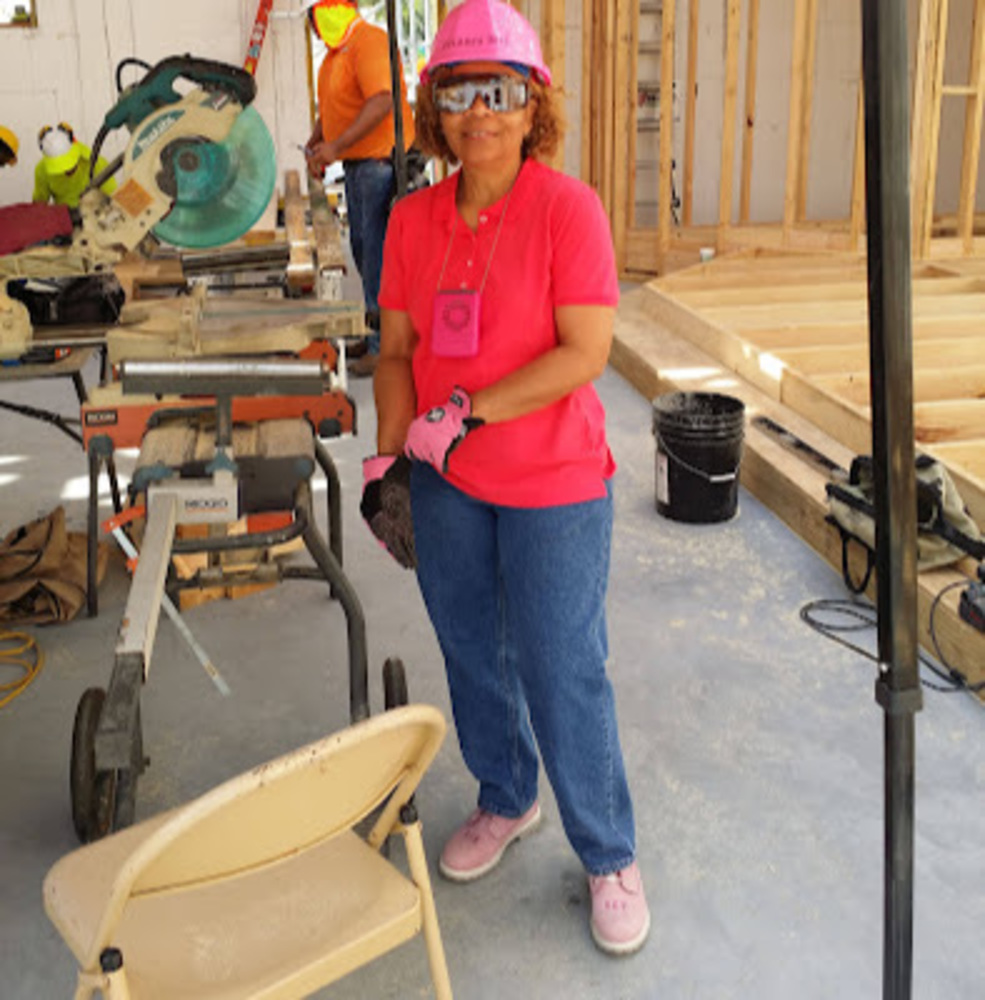 Meet your Posher, Dolores